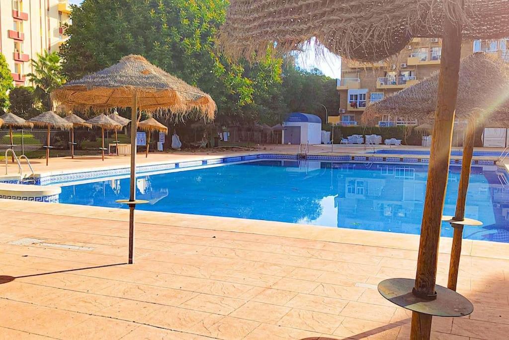 Kaizen. Terraza, Piscinas, Playa A 5 Minutos. Lägenhet Benalmádena Exteriör bild